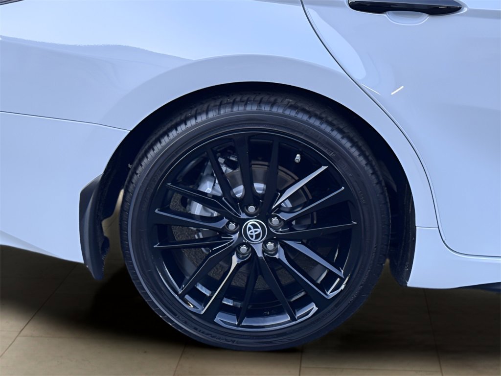 Used 2022 Toyota Camry XSE image 43