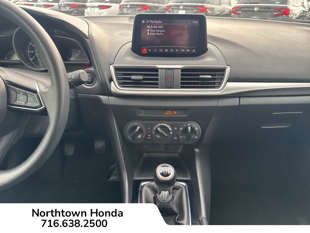 Used 2017 MAZDA MAZDA3 Sport image 21
