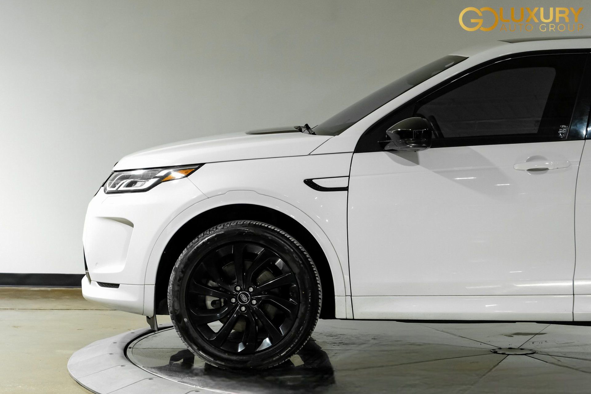 Used 2023 Land Rover Discovery Sport S R-Dynamic image 14