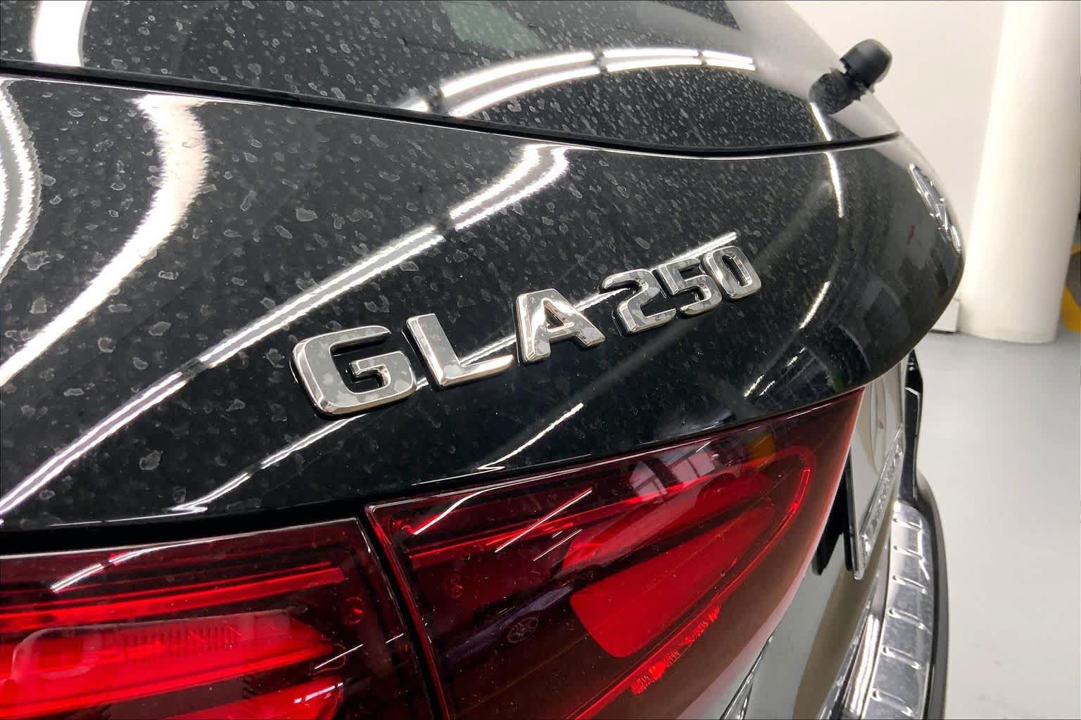 New 2026 Mercedes-Benz GLA 250 image 16