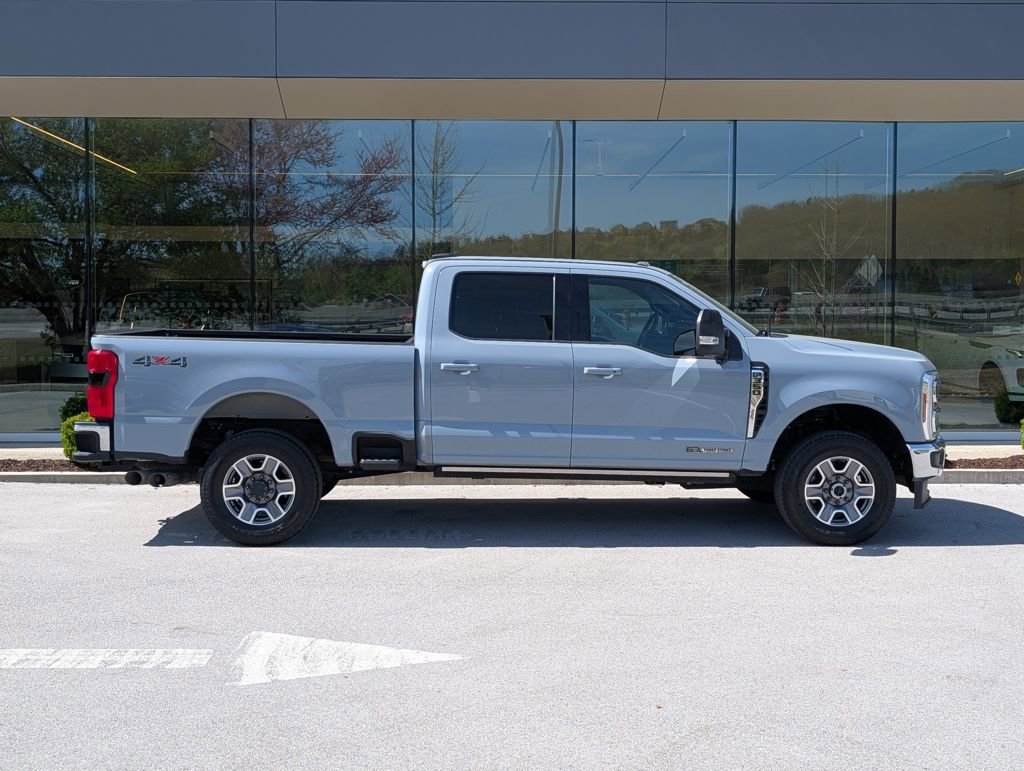 Used 2024 Ford F350 Lariat w/ Lariat Ultimate Package image 8