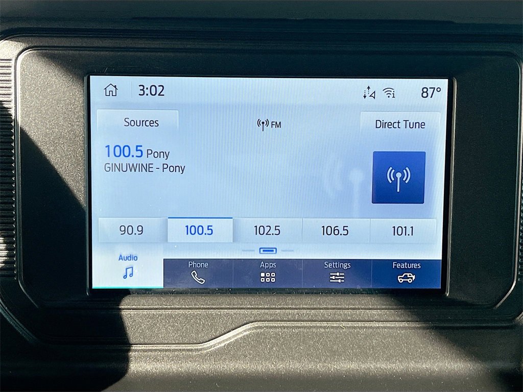 Used 2022 Ford Bronco Black Diamond image 14