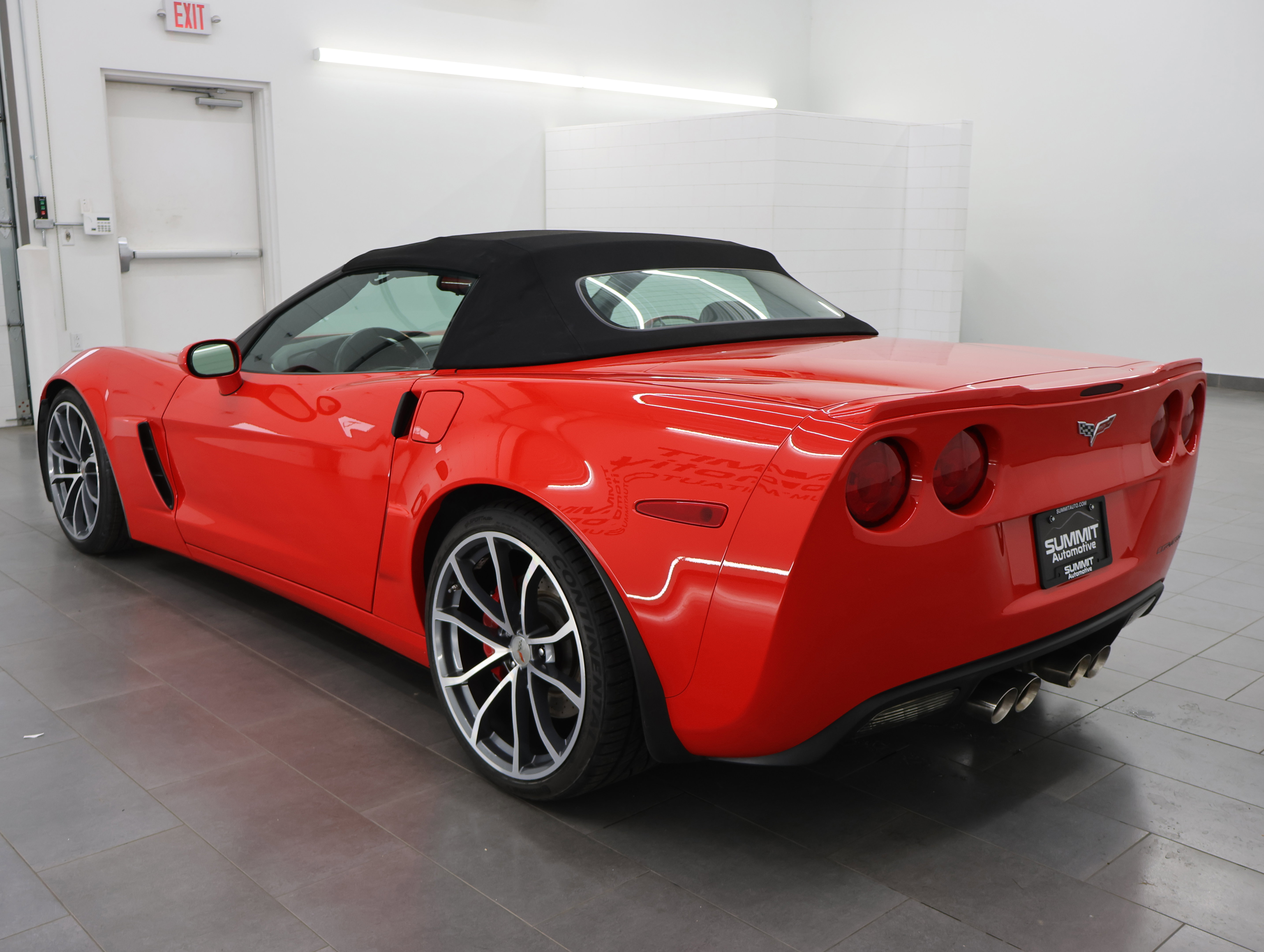 Used 2013 Chevrolet Corvette 427 w/ 1SB Preferred Equipment Group RWD image 54