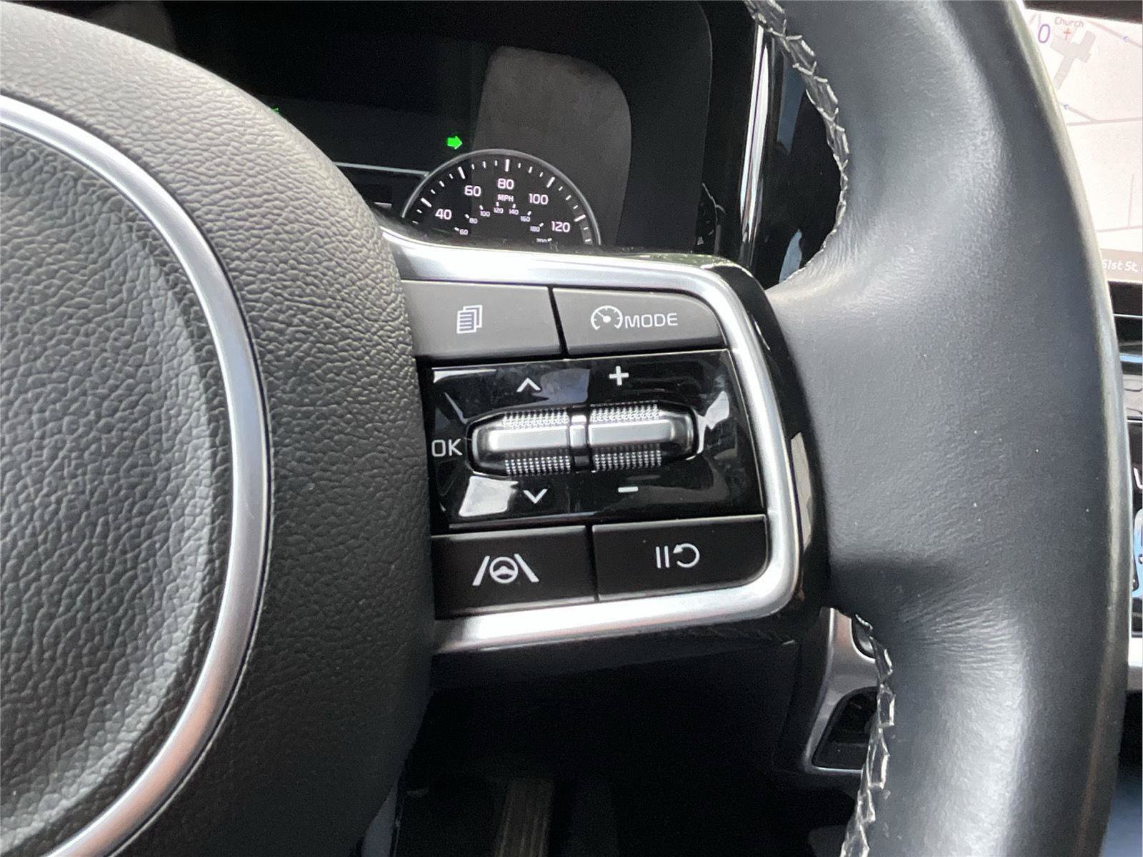 Used 2023 Kia Sorento S w/ Panoramic Sunroof Package AWD/4WD image 25