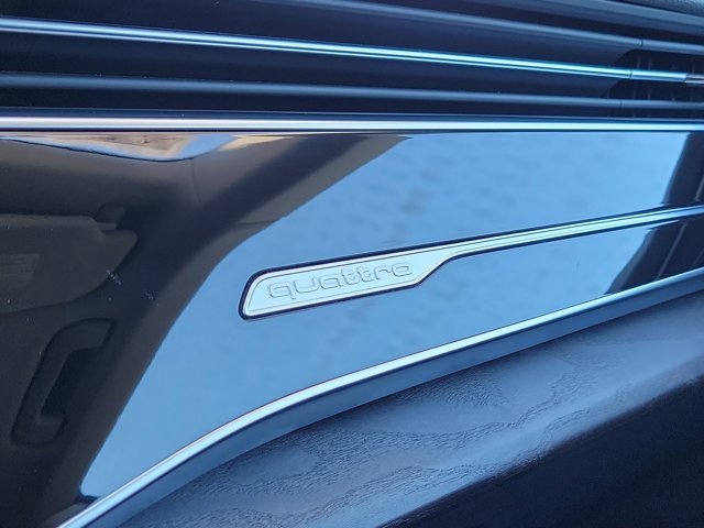 Used 2021 Audi Q8 Premium w/ Black Optic Package image 20