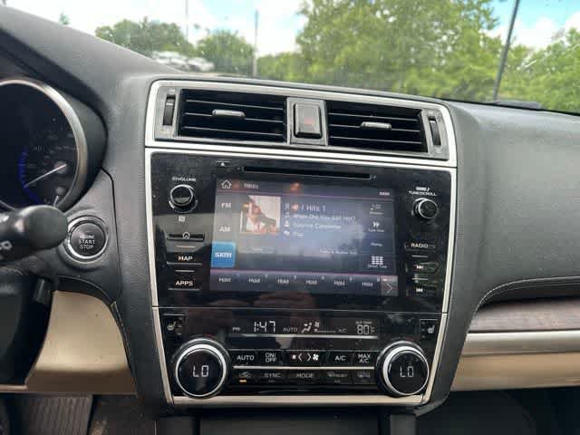 Used 2019 Subaru Outback 2.5i Limited AWD/4WD image 18