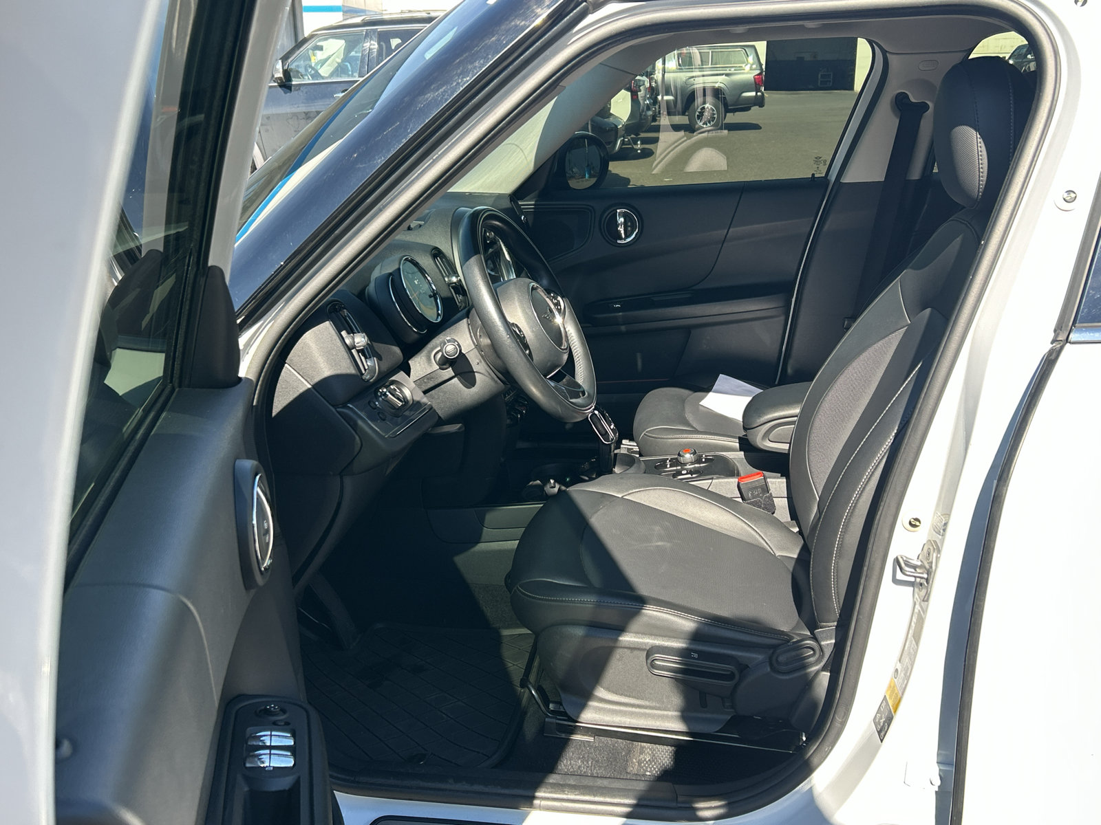 Used 2020 MINI Cooper Countryman ALL4 AWD/4WD image 17