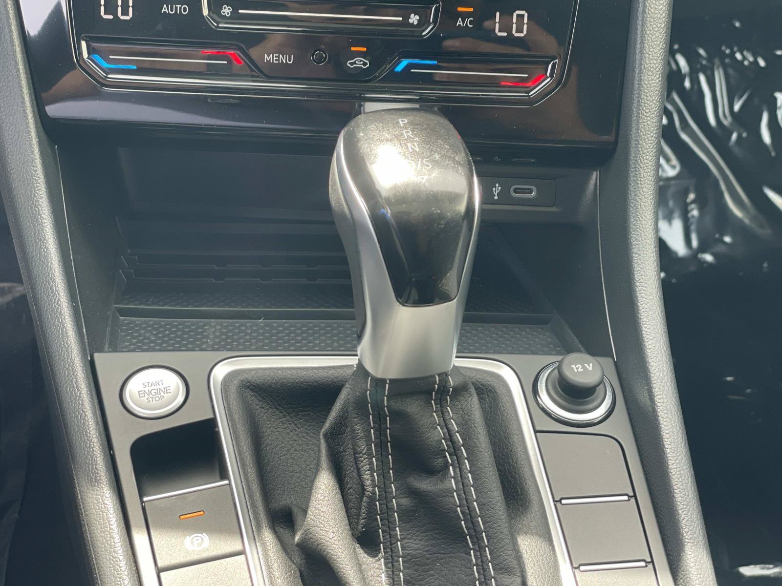 New 2026 Volkswagen Jetta SEL FWD image 16
