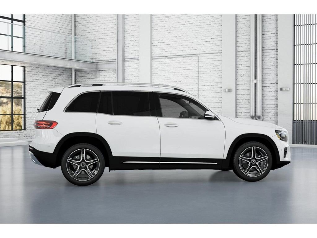New 2026 Mercedes-Benz GLB 250 4MATIC image 17