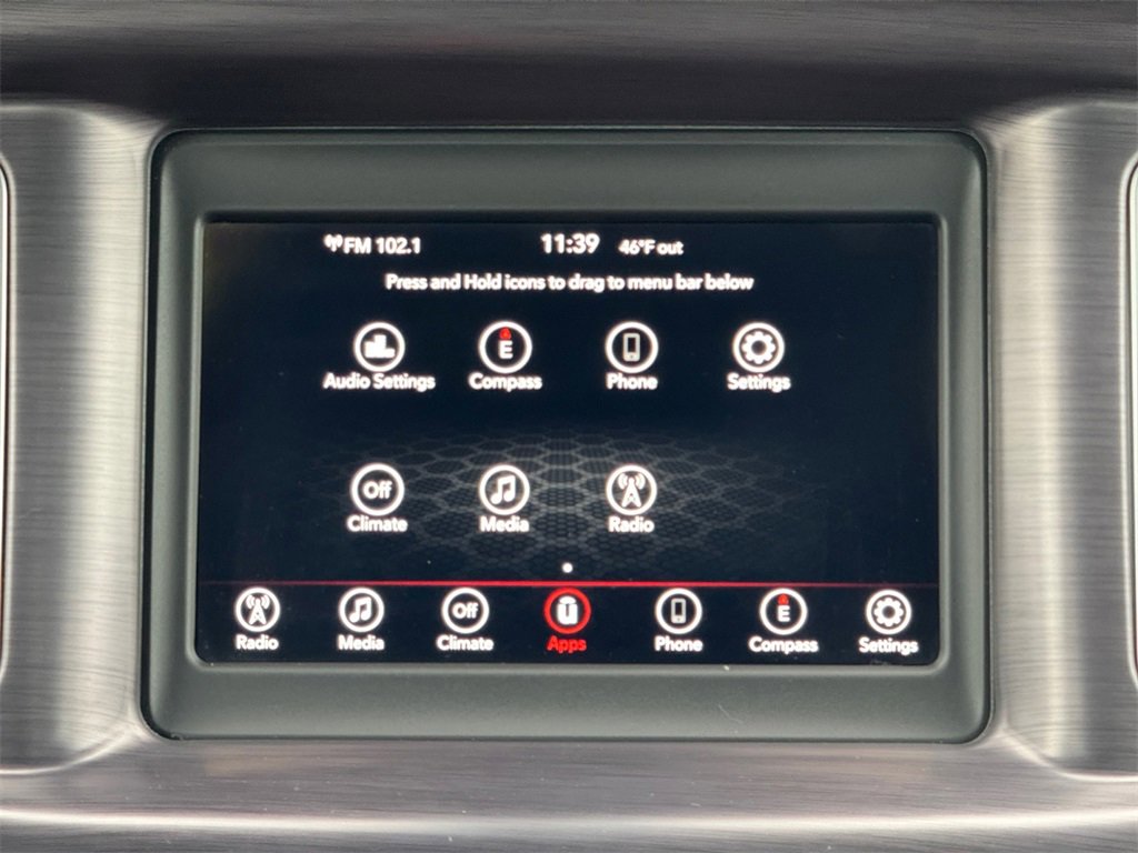 Used 2018 Dodge Charger SXT image 12