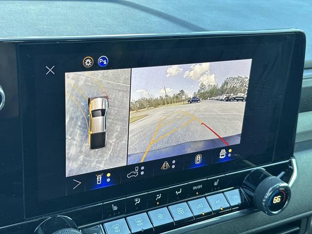 Used 2025 Chevrolet Colorado Trail Boss image 30