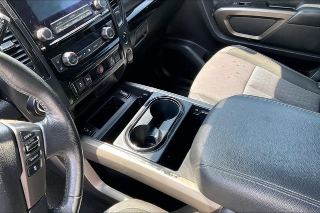Used 2024 Nissan Titan SV w/ SV Bronze Edition Package AWD/4WD image 18