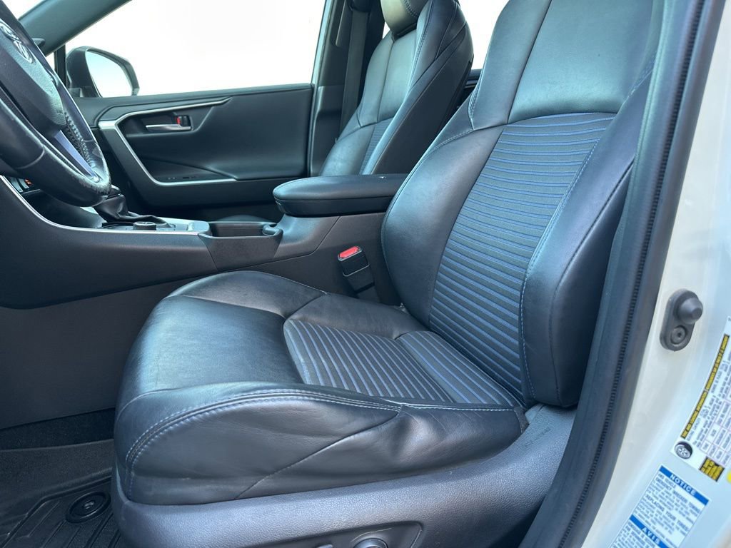 Used 2020 Toyota RAV4 XSE image 14