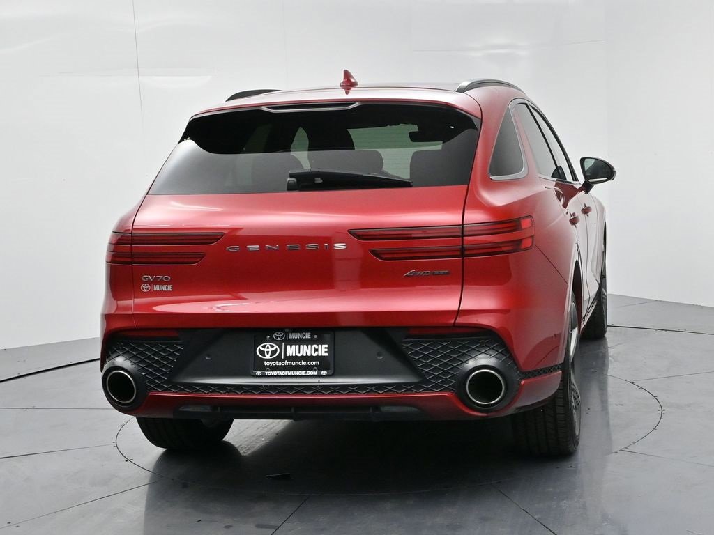 Used 2022 Genesis GV70 3.5T Sport w/ Sport Prestige Package image 7