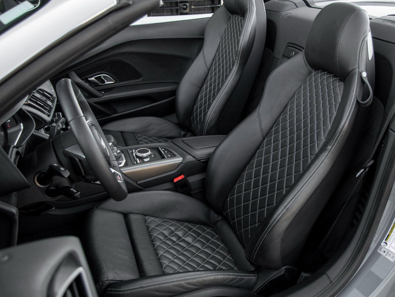 Used 2020 Audi R8 V10 image 25