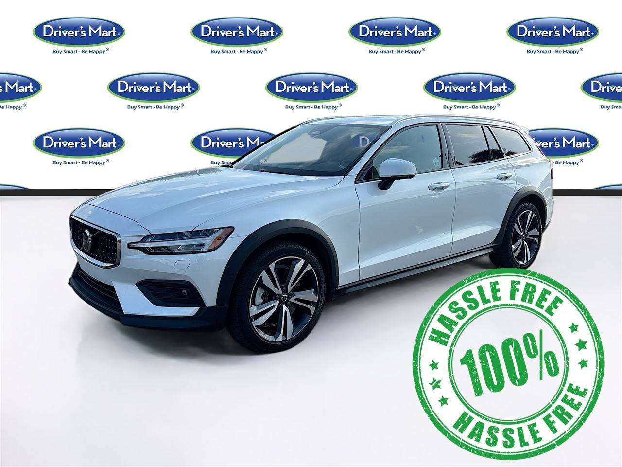 Used 2025 Volvo V60 B5 Cross Country Plus image 3