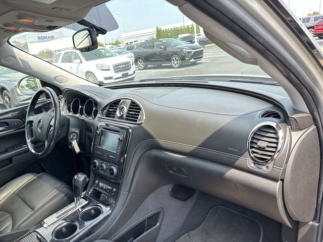Used 2015 Buick Enclave Leather FWD image 18