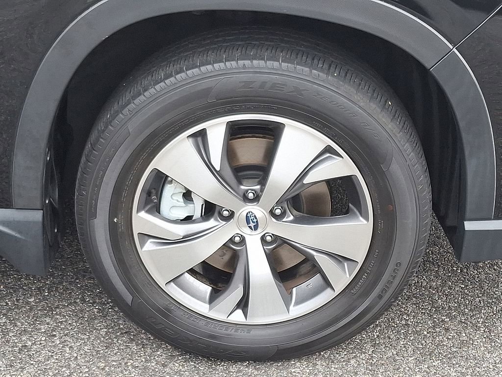 Certified 2023 Subaru Ascent Premium w/ Convenience Package AWD/4WD image 9