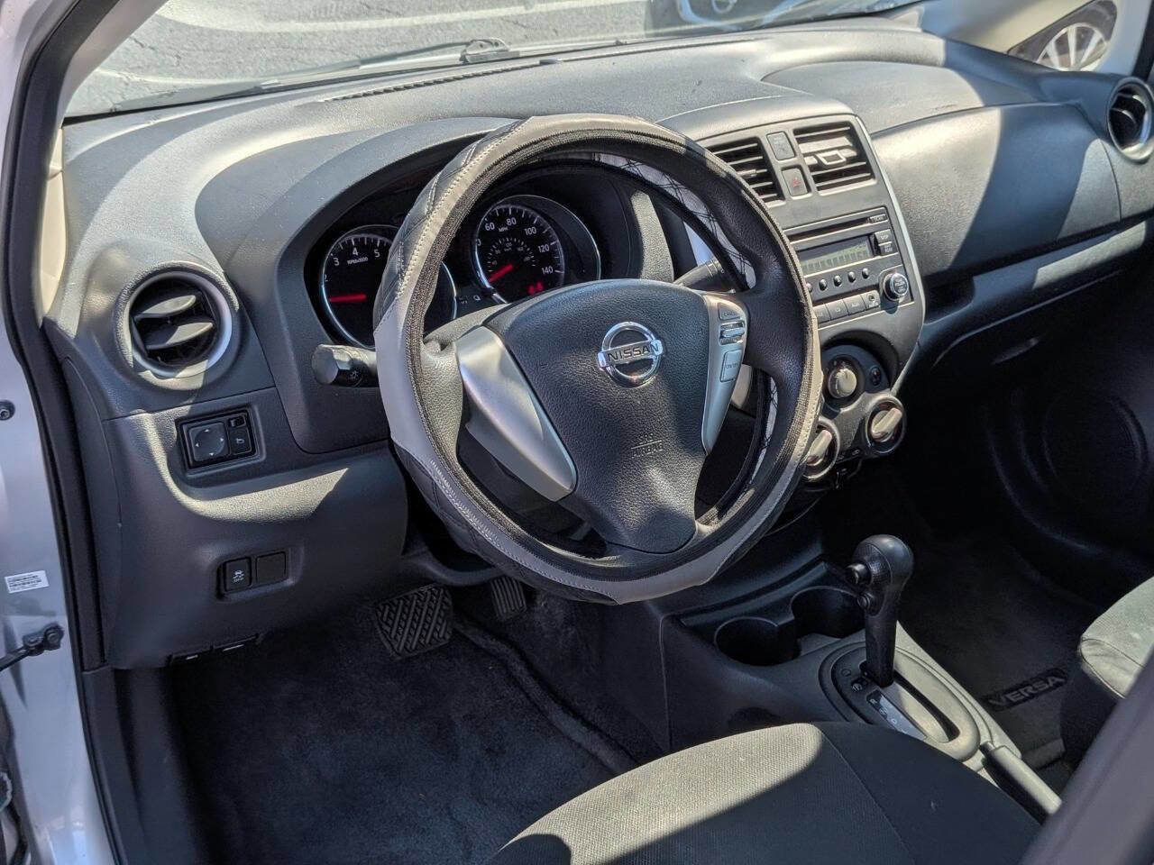 Used 2014 Nissan Versa Note S Plus FWD image 12