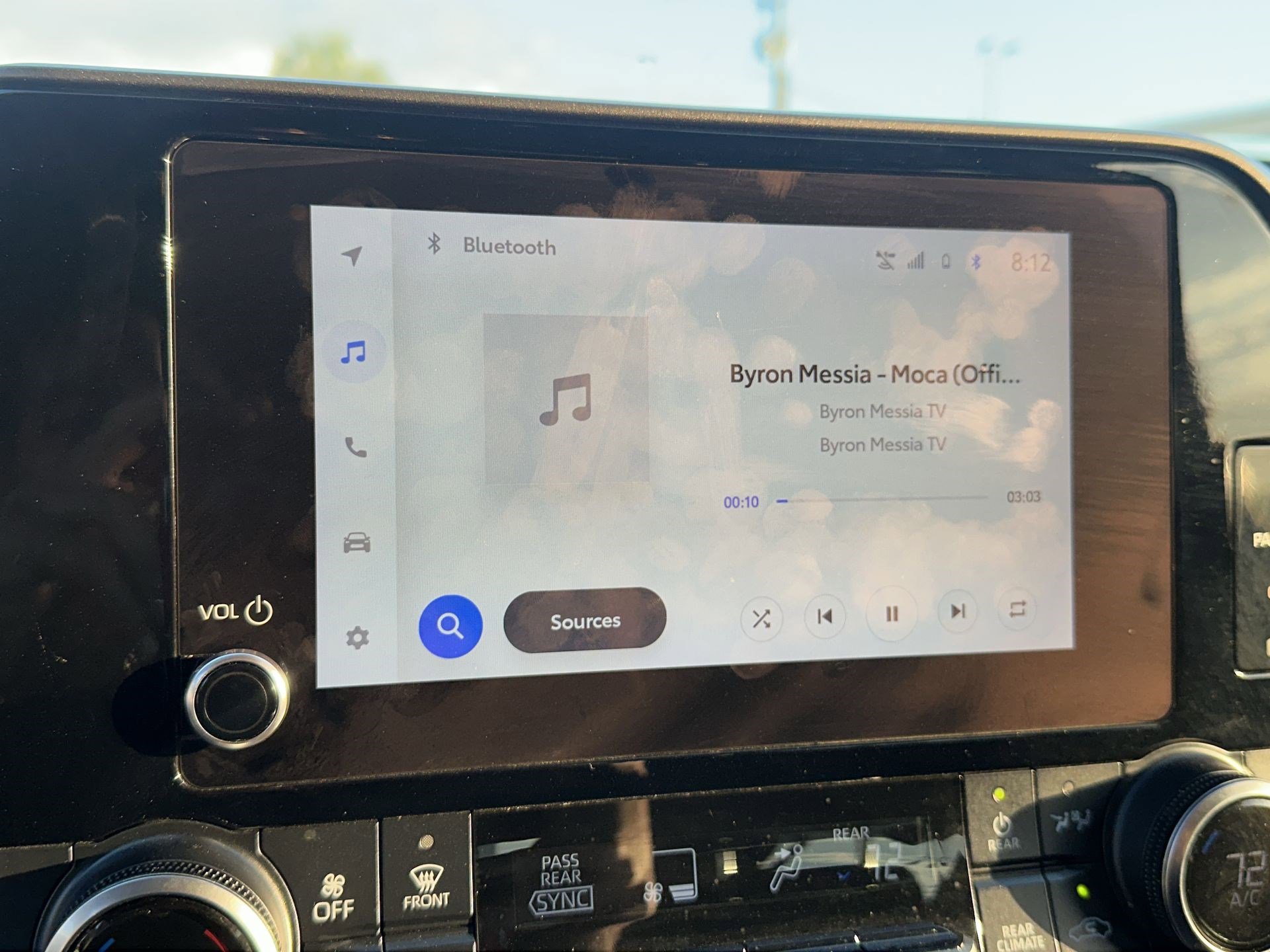 Used 2023 Toyota Highlander LE image 20