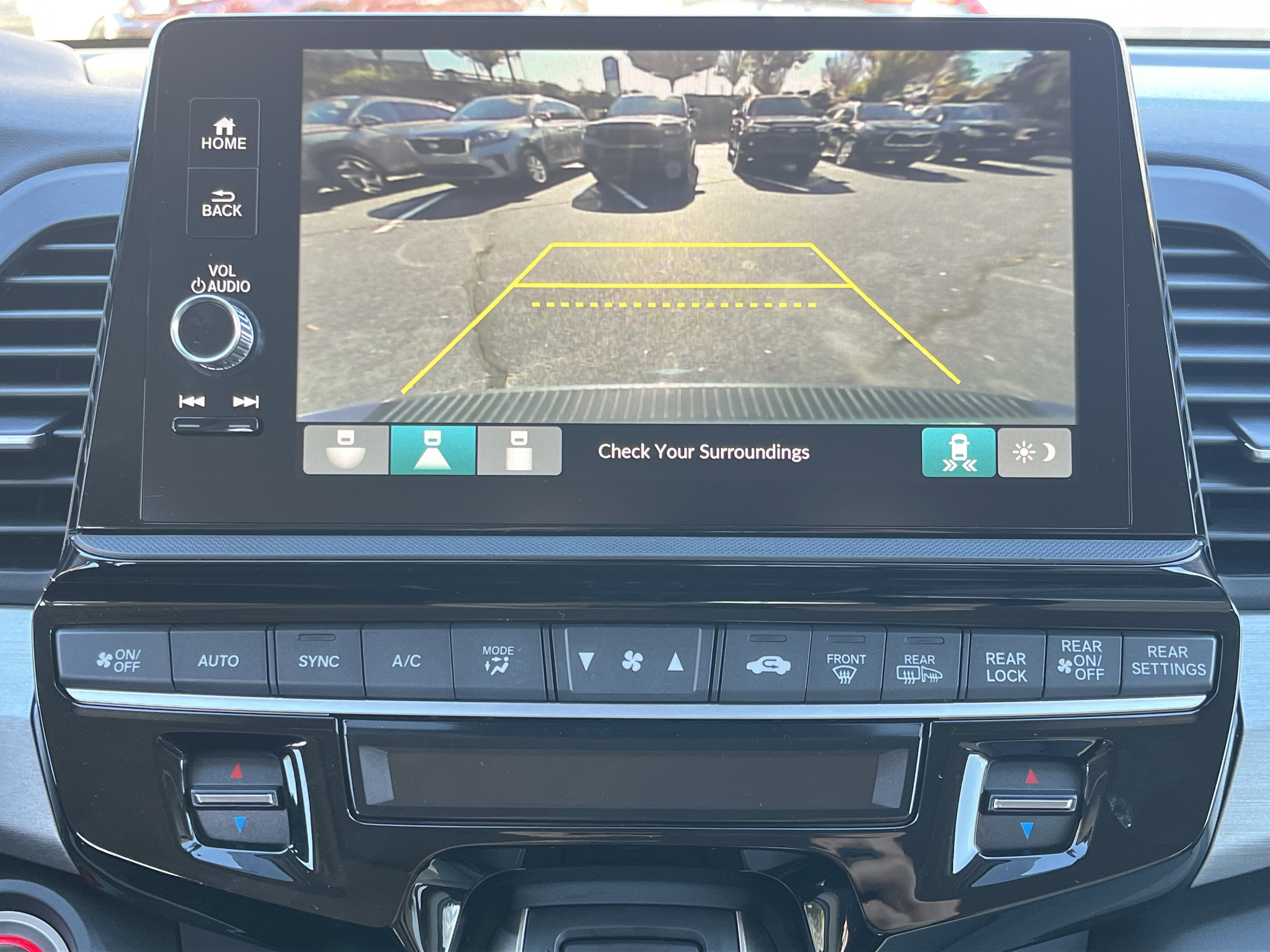 Certified 2025 Honda Odyssey EX-L image 4