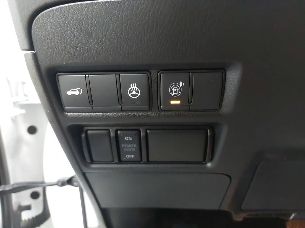 Certified 2024 Nissan Armada SL w/ Captain's Chairs Package image 29