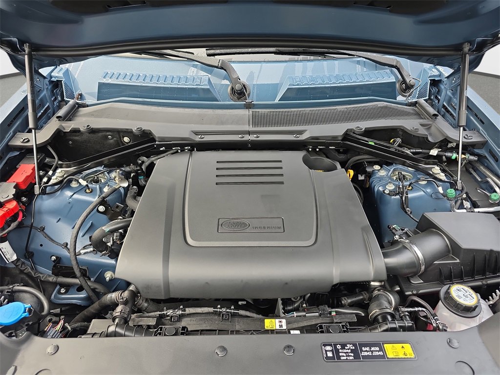 New 2026 Land Rover Defender 110 S image 30