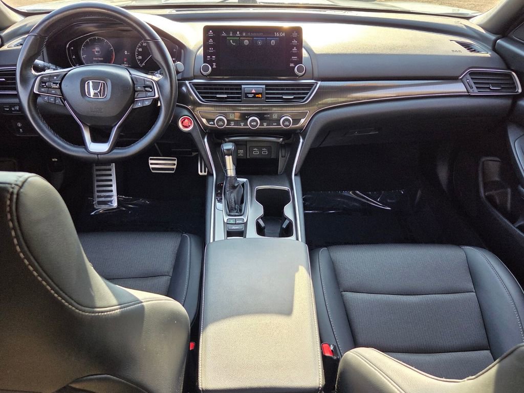 Used 2021 Honda Accord Sport image 14