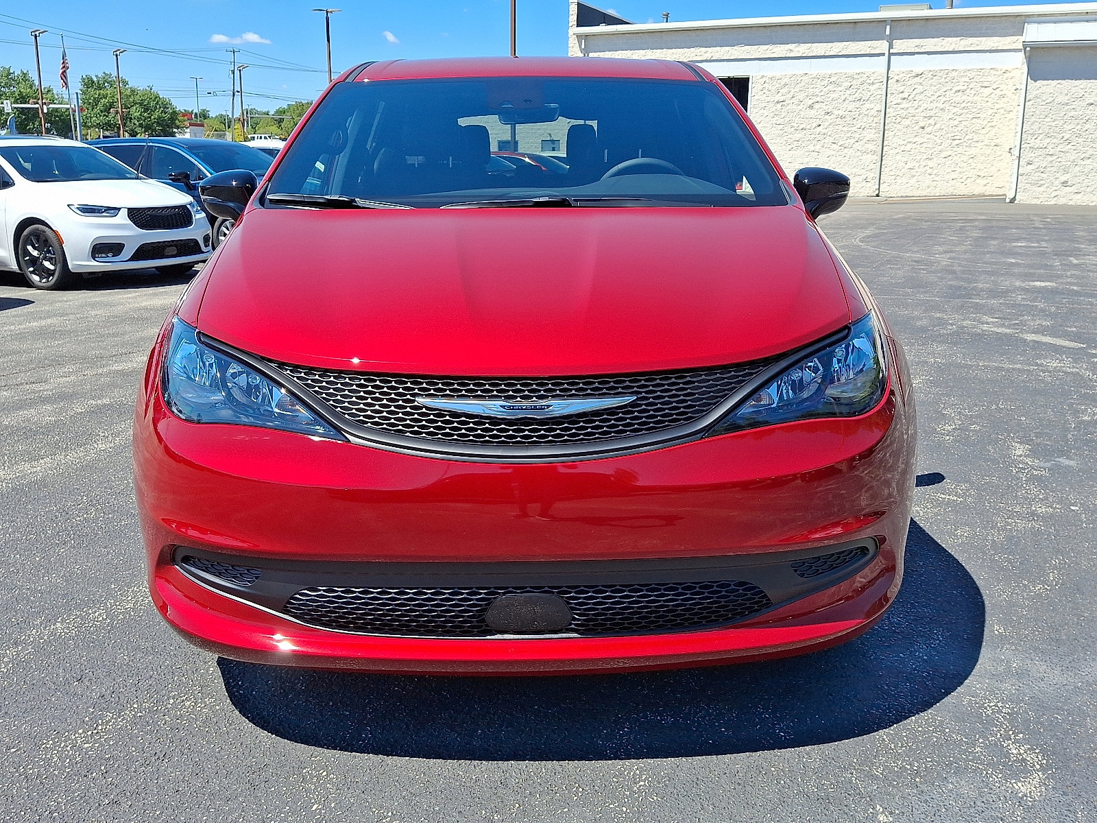 New 2026 Chrysler Voyager LX image 3