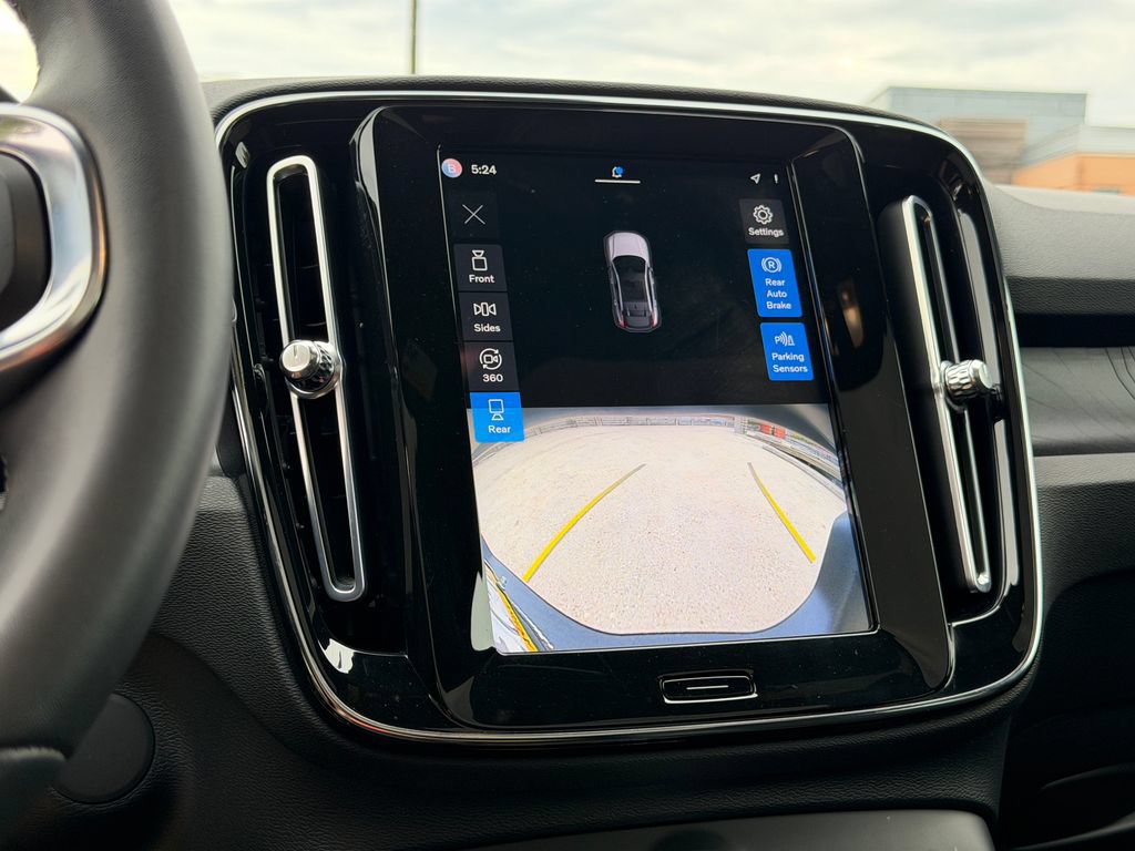 Certified 2023 Volvo C40 P8 Recharge Plus AWD/4WD image 16