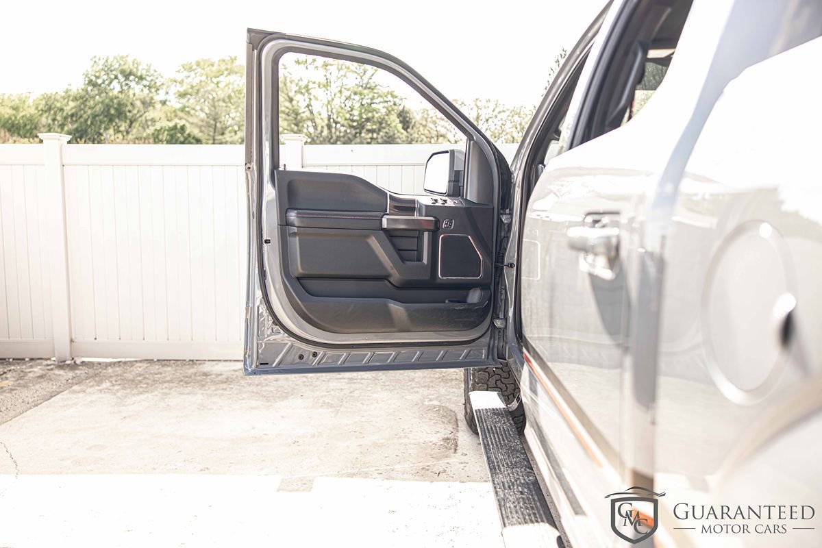 Used 2019 Ford F150 Lariat w/ Equipment Group 502A Luxury AWD/4WD image 33