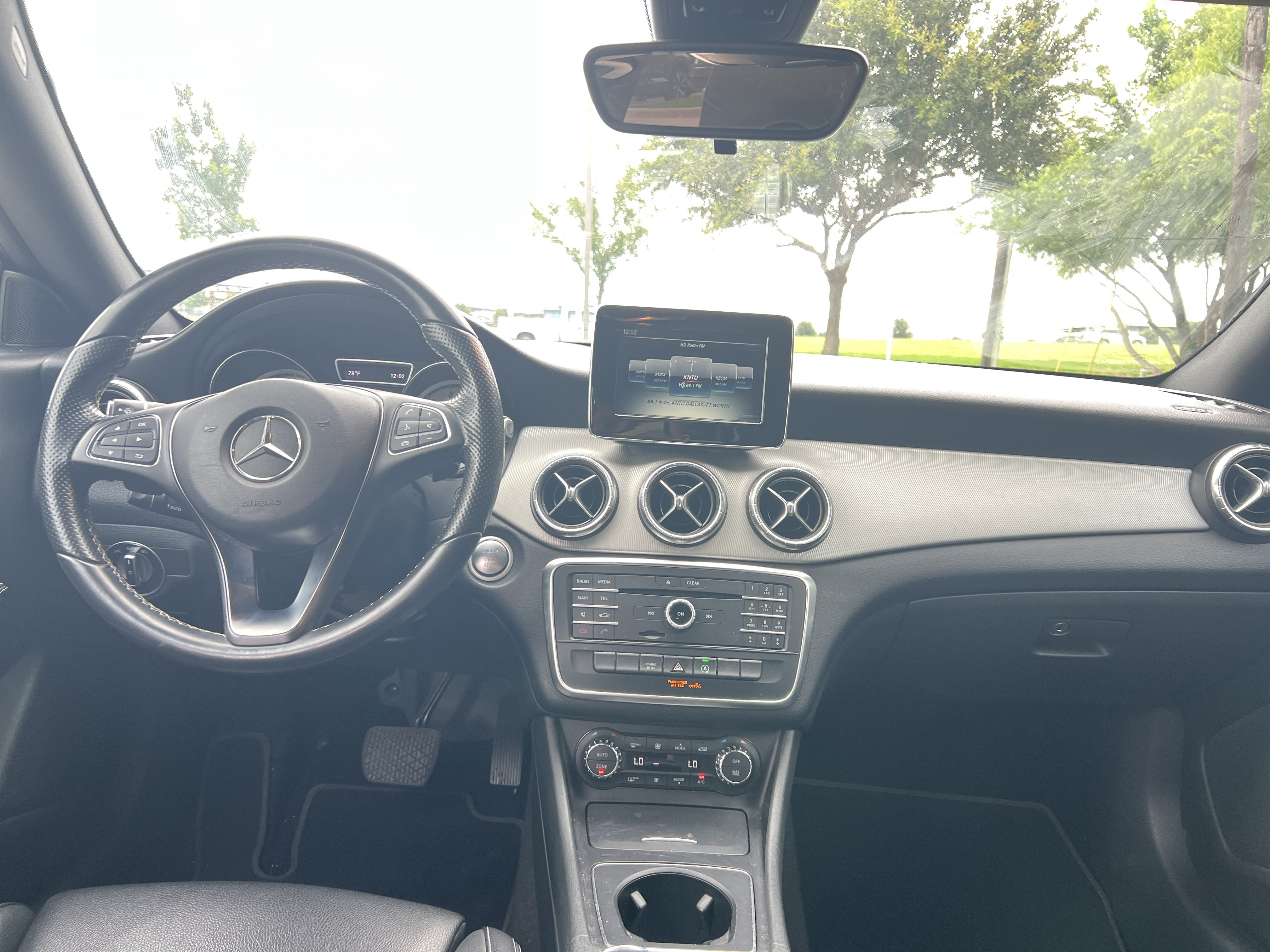 Used 2016 Mercedes-Benz CLA 250 image 24
