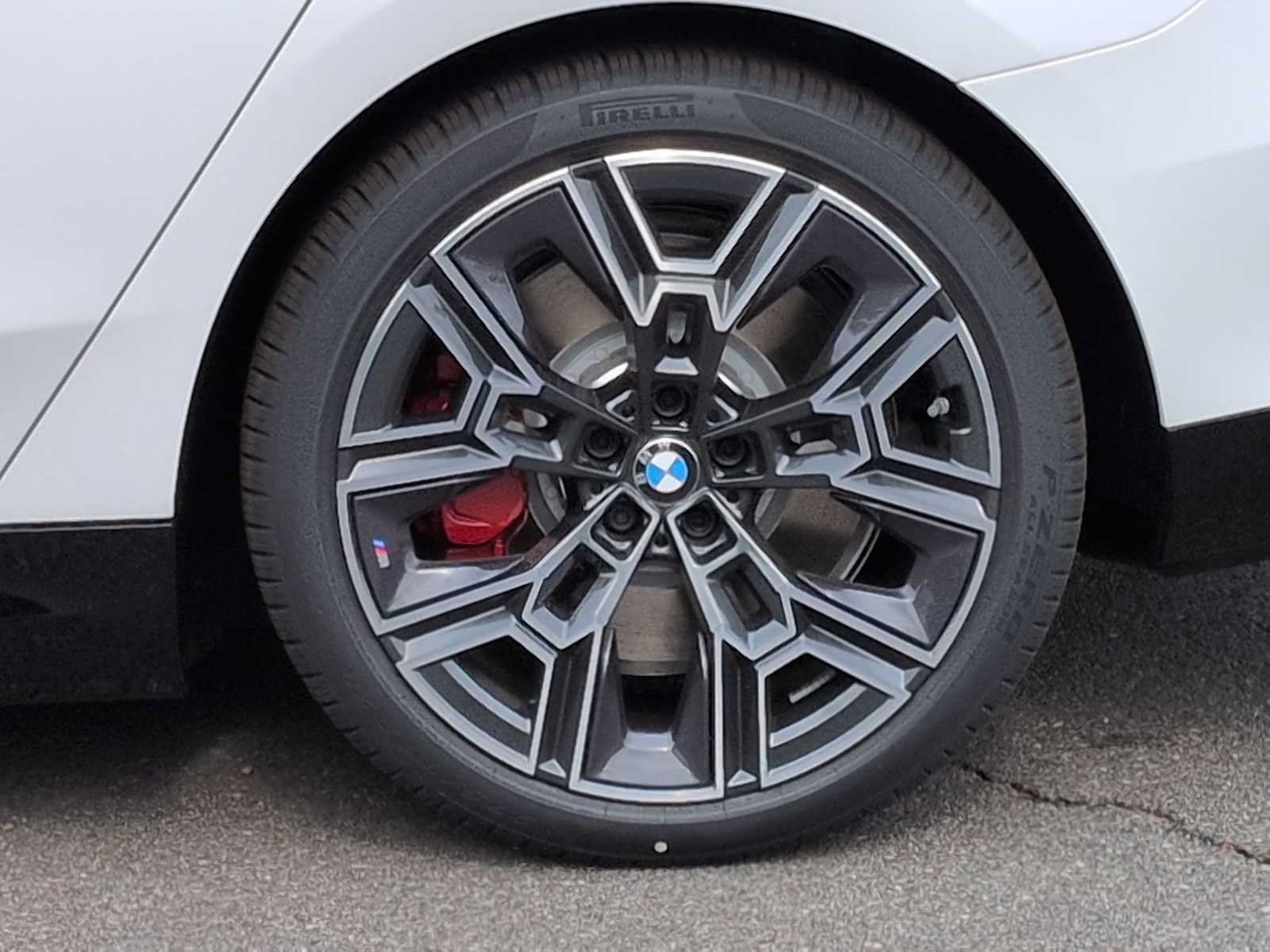 New 2026 BMW i5 AWD/4WD image 14