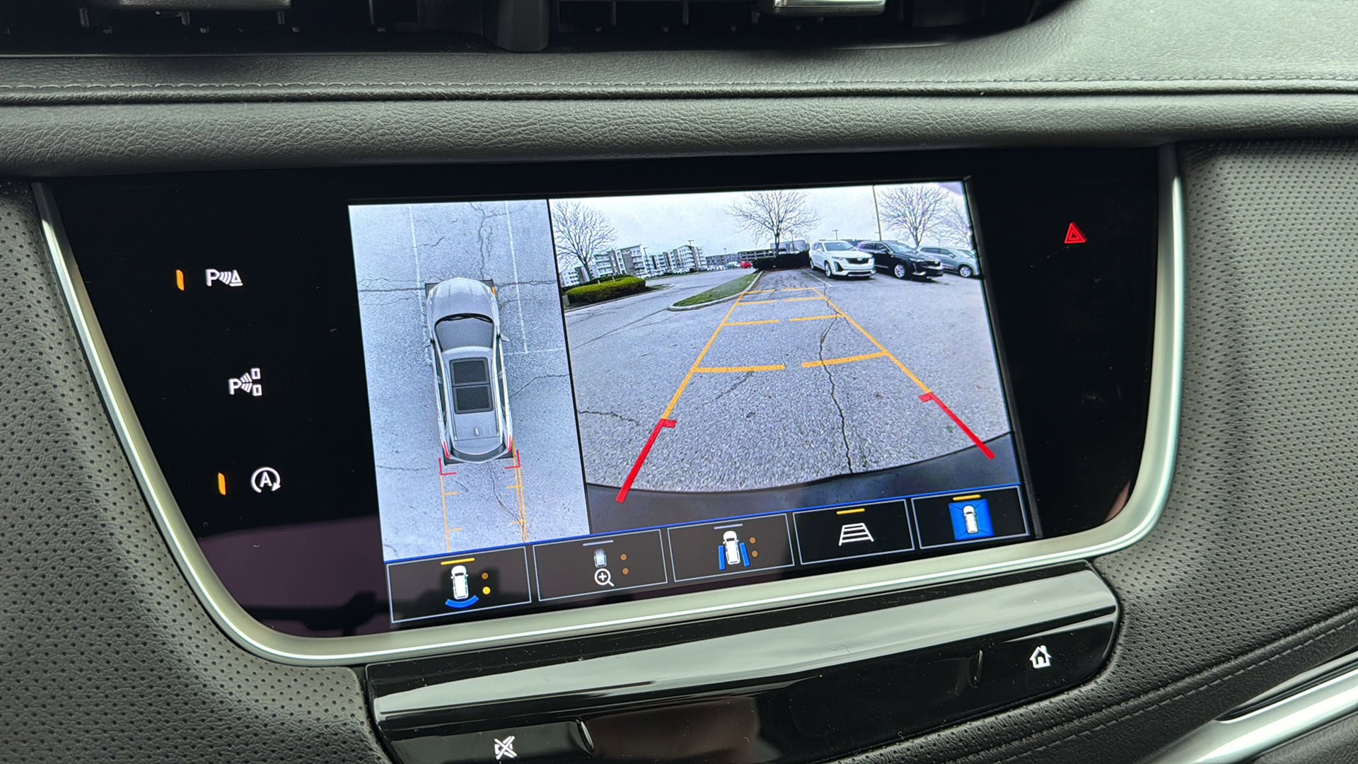 New 2026 Cadillac XT5 Premium Luxury w/ LPO, Floor Liner Package image 23