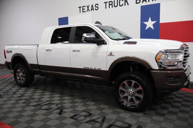 Used 2020 RAM 2500 Limited AWD/4WD image 16