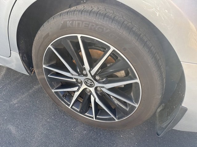 Used 2024 Toyota Camry SE image 9