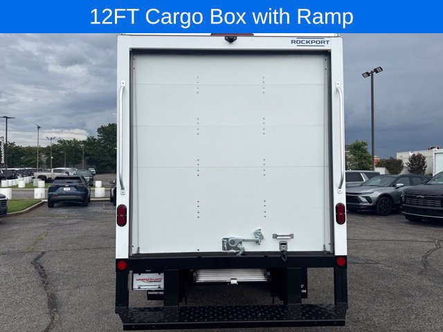 New 2026 Chevrolet Express 3500 w/ Power Convenience Package RWD image 4