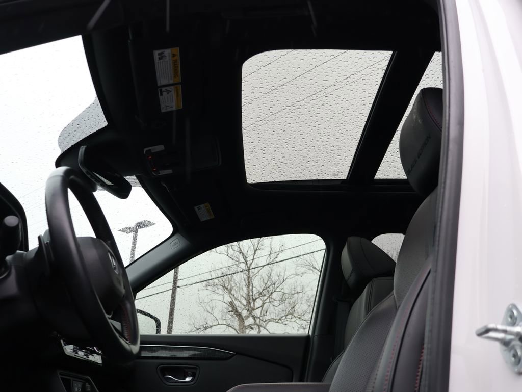 Certified 2025 Honda Pilot Black Edition image 34