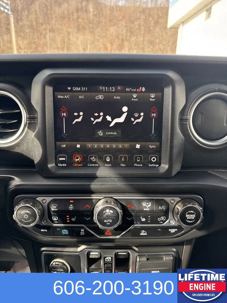 Used 2023 Jeep Wrangler Unlimited Sahara w/ Cold Weather Group image 15