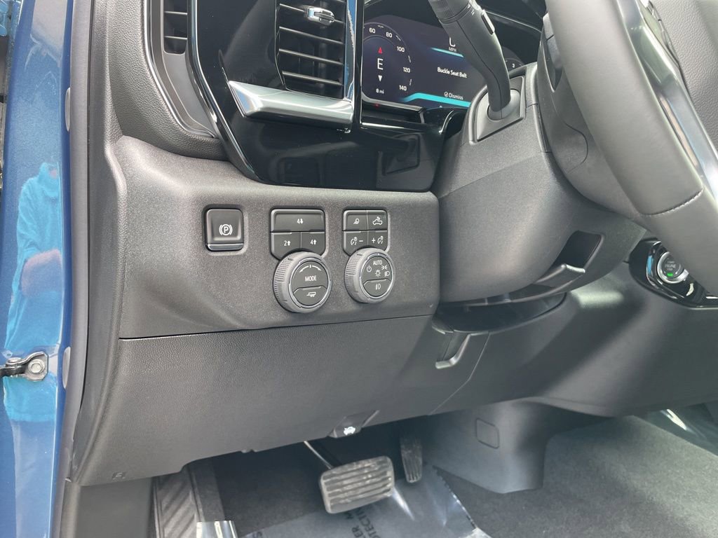 New 2026 Chevrolet Silverado 2500 LT w/ All Star Edition AWD/4WD image 9