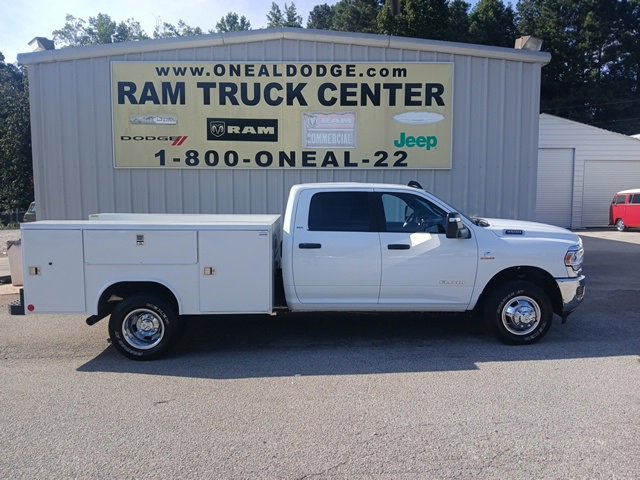 Used 2024 RAM 3500 SLT w/ Quick Order Package 2YG SLT image 2
