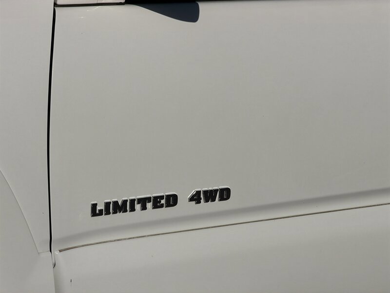Used 2008 Toyota 4Runner Limited AWD/4WD image 35