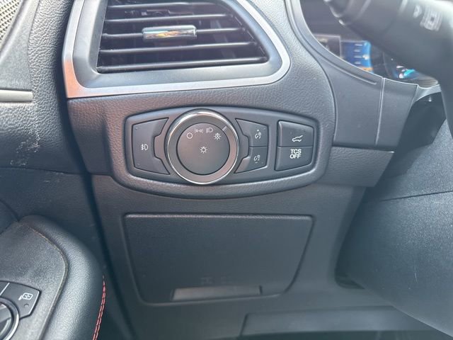 Used 2022 Ford Edge ST-Line image 17