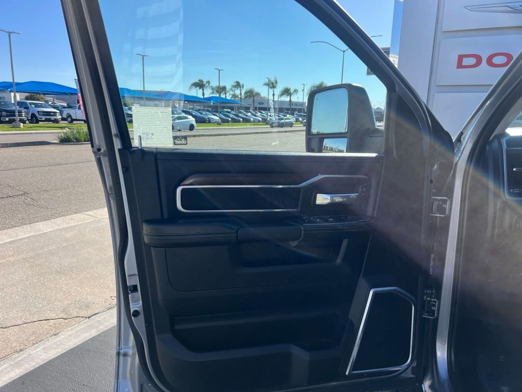 Used 2024 RAM 2500 Laramie AWD/4WD image 27