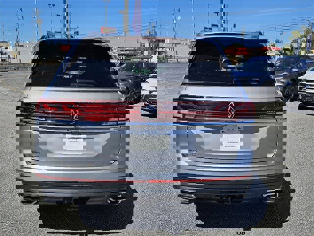 New 2026 Volkswagen Atlas SE image 10