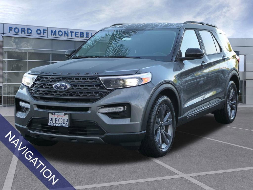 Used 2024 Ford Explorer XLT w/ Equipment Group 202A image 8