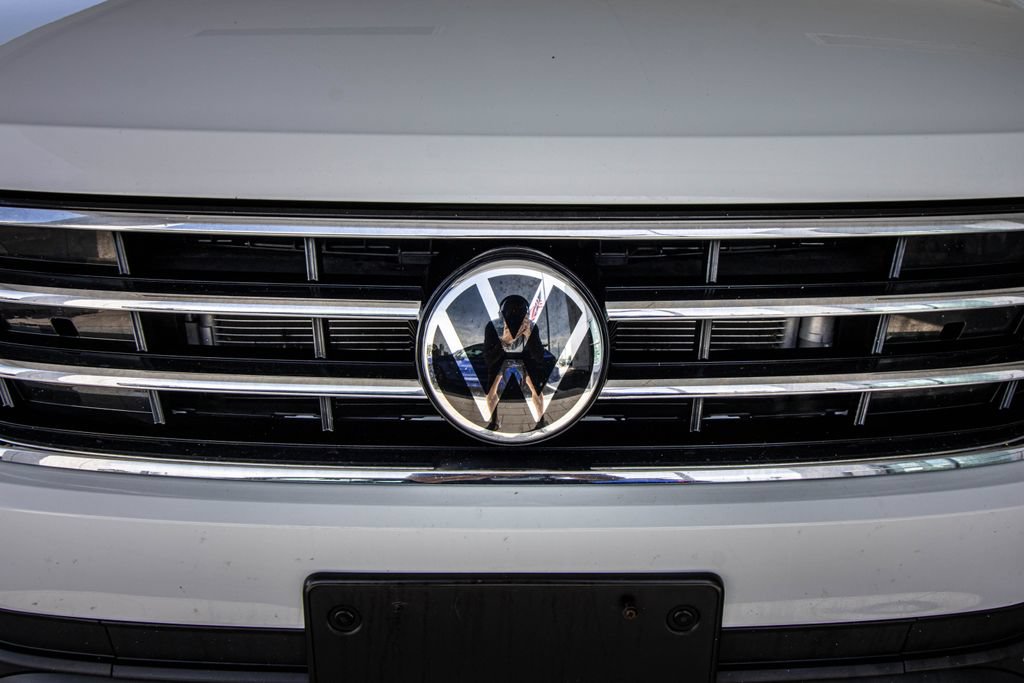 Certified 2024 Volkswagen Tiguan S FWD image 7
