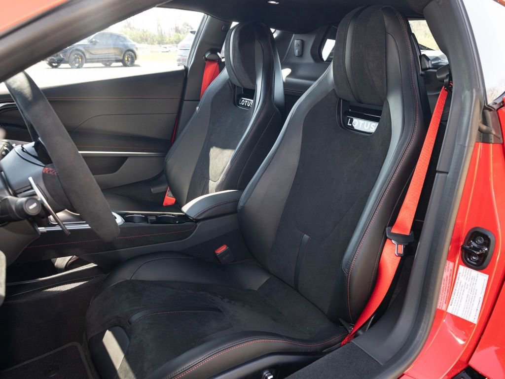 New 2026 Lotus Emira SE RWD image 2