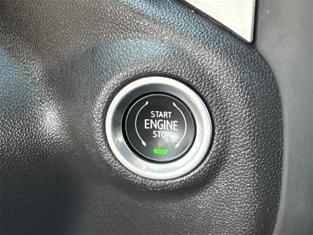 Used 2022 Chevrolet Silverado 1500 LT image 49