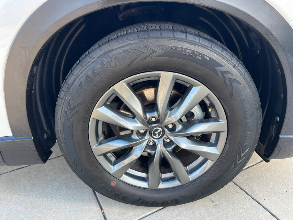 Used 2020 MAZDA CX-9 Touring w/ Touring Premium Package FWD image 5